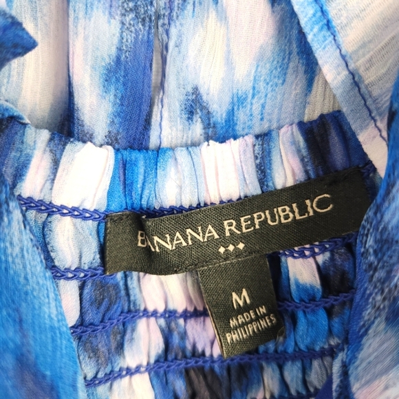 Banana Republic Size M Blue Ruffle Top - Picture 6 of 6